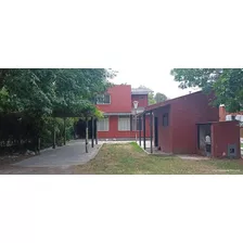 Casa En Venta - 3 Dormitorios 2 Baños 1 Toil - 180mts2 Cubiertos - Barrio La Casona - Cañuelas