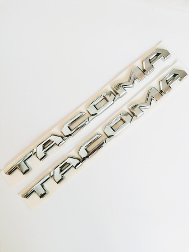 Par Emblemas Letra Tacoma Toyota  2015-2019 Foto 4