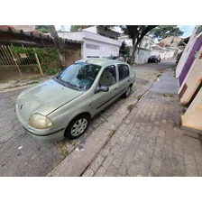 Renault Clio Sedan Rn 1.0 16v Gasolina Ano 2003 Ótimo Estado