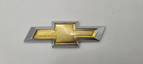 Chevrolet Tracker Emblema Timon  Foto 3