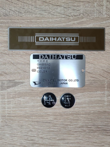 Daihatsu F20 Plaquetas Emblemas  Foto 2