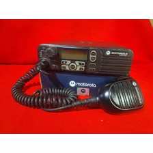 Radio Vhf Uhf Motorola Dgm 6100