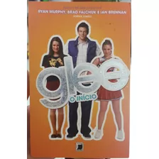 Glee: O Inicio De Sophia Lowell Pela Galera (2011)