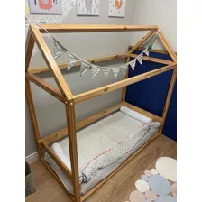 Cama Casinha Montessoriana Com Colchão (no Plástico)