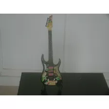 Miniatura Guitarra Eric Clapton-p Decoração!não Faz Som!leia