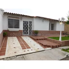 Milagros Inmuebles Casa Venta Cabudare Lara Av Intercomunal Barquisimeto Acarigua La Campiña Economica Residencial Economico Oportunidad Pecio Inmobiliaria Rentahouse N° 23-13108