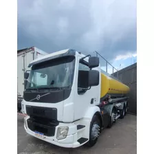 Volvo Vm 270 8x2 Tanque 2015