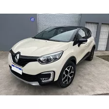 Renault Captur 2.0 Intense 2017 / Services Oficiales 