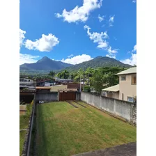 Casa Locação Temporada Em Ilhabela 3 Quartos, A 8 Min Da Balsa, Churrasqueira, Amplo Gramado