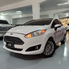 Ford Fiesta Titanium 2014