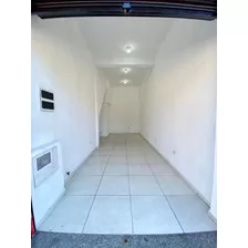 Excelente Salão Com. Novo Alto Fluxo Ponto P/ Qq Negócio R Itajuibe Jd Nélia Itaim Pta 20m