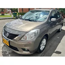 Nissan Versa 2014 1.6 Advance