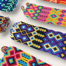 *** Pulseras Indígenas Mexicanas --- Hermosos Diseños ***