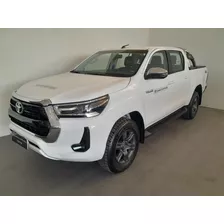 Toyota Hilux Srv 2.8 4x4 Dc 6at Tdi (int 8986)