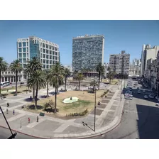 Frente Plaza Independencia, Muy Amplio, Gran Punto. Vivir O Oficina.