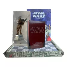 Tabuleiro De Xadrez E 32 Miniaturas Star Wars