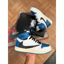 Tenis Jordan Retro 1 