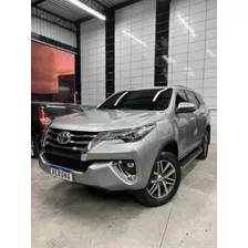 Toyota Sw4 2019 2.8 Tdi Srx 7l 4x4 Aut. 5p