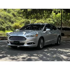 Ford Fusion Titanium 2016