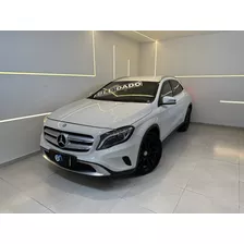 Mercedes-benz Gla 200 1.6 Cgi Advance 16v Turbo Gasolina 4p 