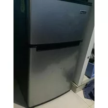 Magic Chef 4,4 Cu. Ft. Mini Refrigerador, Inoxidable