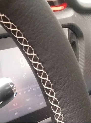 Funda Cubre Volante Para Coser Nissan Tiida 2007-2018. Foto 5