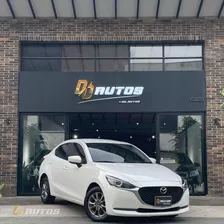 Mazda 2 2021 1.5 Touring