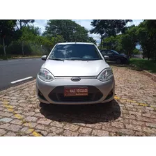 Ford Fiesta Sedan 1.6 Se