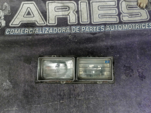 Faro Datsun Pick Up 83-89 Izquierdo Doble Foco Usado #37 Foto 4