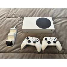 Xbox Series S Semi Nuevo Con 2 Controles (usado Solo 1 Vez)