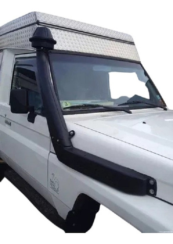 Foto de Snorkel Anfibio Lujo 4x4 Toyota  Landcruiser 4.5 Macho.