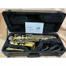 Saxofon Alto Conn 24m