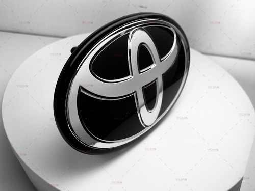 Emblema Parrilla Encapsulado Radar Toyota Corolla 2016-2019 Foto 4