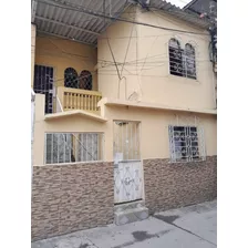 Casa Rentera En Venta Ubicada En Cdla. Florida Norte 2 Dptos. Grandes Y 2 Pequeños 