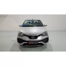 Toyota Etios 1.5 Xs Sedan 16v Flex 4p Automático 18/18 Prata