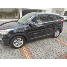 Hyundai Creta Preto