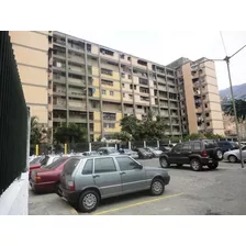 Se Vende Apartamento 68m2 3h/1b/1pe Caricuao Ud7