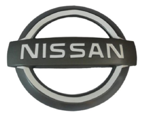 Emblema Parrilla Nissan Versa 15-19 Vdrive 20-23 Gris-blanco Foto 3
