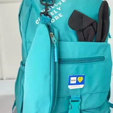 Mochila Escolar Orelhas De Coelhinho Estojo Bolsos Laterais