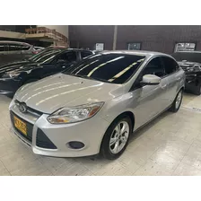 Ford Focus Sedan Se At 2013