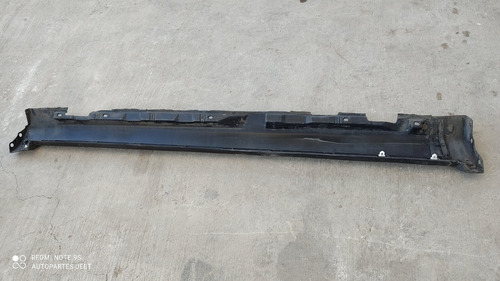 Estribo Izquierdo Volvo S40 T5 2.5 2008-2011 Foto 7