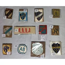 25 Escudos Antiguos Club De Futbol A Elegir De La Lista