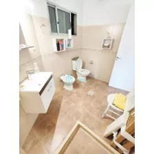 Hermoso Apartamento En Alquiler, Muy Amplio 2 Dormitorios Y 2 Baños A Solo Mts Del Shopping Tres Cruces. 