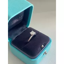 Anillo De Compromiso Tiffany & Co. Platino Diamante Cuadrado