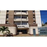 Apartamentos En Venta En Zona Centro De Barquisimeto. Mls #23-9870 Yg 04140608511