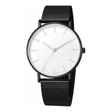 Reloj Negro Metalico Fondo Blanco, Minimalista