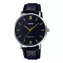 Reloj De Pulsera Casio Dress Mtp-vt01 De Cuerpo Color Plateado, Analógico, Para Hombre, Fondo Negro, Con Correa De Cuero Color Negro, Agujas Color Dorado, Dial Dorado, Bisel Color Plateado Y Hebilla S