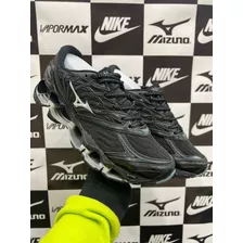 Mizuno Wave Prophecy 8