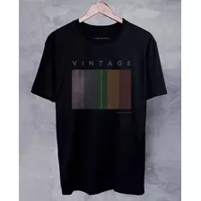 Camiseta Vintage Strip Me Clothing