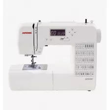 Máquina De Costura Janome 1050dc 